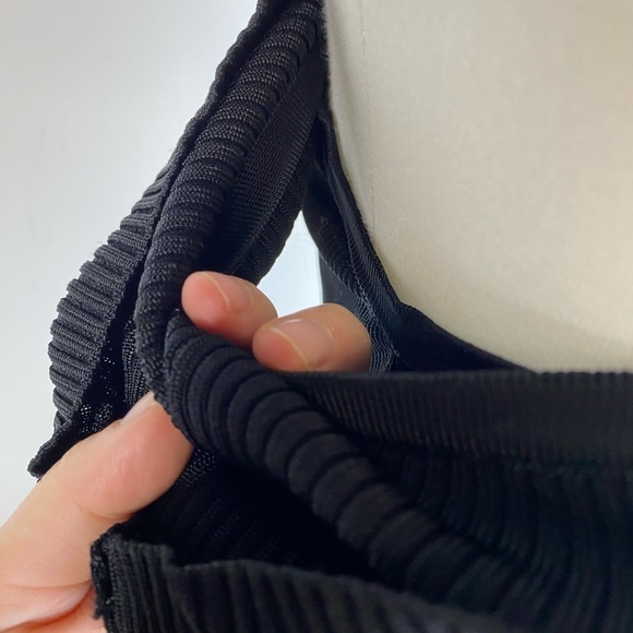 Good American Fold Over Rib Crop Top Black Small Size 1 - Picture 10 of 10